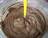 A picture of step 8 of Vickys Easter Creme Egg Cheesecake GF DF EF SF NF Vegan.