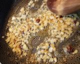Foto del paso 2 de la receta: Pechuga con Champiñones y ensalada