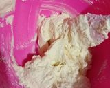 Foto langkah ke 3 dari resep Butter Vanilla Cookies.