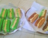 Foto langkah ke 14 dari resep Kue Bolu Lapis Kukus Pandan.