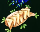 A picture of step 7 of Crispy Potato Sandwich.