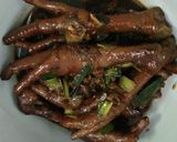 Foto langkah ke 4 dari resep Ceker Empuk Topping Mie Ayam.