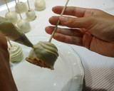 Foto del paso 9 de la receta: Momias cake-pop (3 ingredientes)