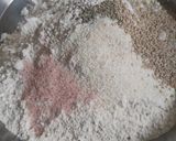 A picture of step 3 of Palak Puri.