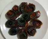 A picture of step 4 of Stir-Fried Minced Pork with Holy Basil and Century Eggs.