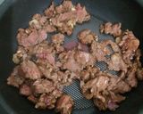Foto langkah ke 3 dari resep Tumis Daging Sapi Cabai Hijau.