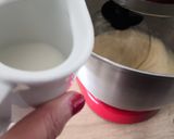 Une image de l'étape 2 de Muffins yaourt pommes.