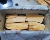 Foto langkah ke 7 dari resep Podeng Roti Tawar Pisang Kukus.