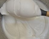 A picture of step 1 of Graveyard Oreo Ice Cream.