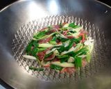 蒜苗炒臘腸的食譜步驟2照片