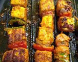 "तंदूरी पनीर टिक्का ड्राय" (tandoori paneer tikka dry recipe in marathi) रेसिपी स्टेप 3 फोटो 