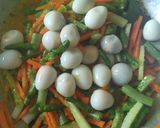 Foto langkah ke 4 dari resep Acar Kuning Telur Puyuh.