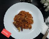 A picture of step 4 of Meetha pualav in pressure cooker.