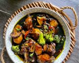 Gambar langkah 7 resipi Ayam Kecap Lada Hitam.