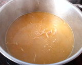 Foto del paso 5 de la receta: Sopa de fideos chinos con gambas