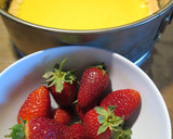 Foto del paso 5 de la receta: Tarta de frutilla y pastelera, con masa de harina de arroz
