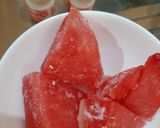 Foto langkah ke 1 dari resep Smoothie Semangka Yakult.