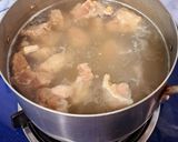 Hình bước làm 3 của món Canh sa kê nấu sườn non