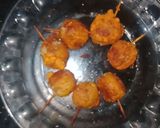 A picture of step 4 of Chicken lolipop.
