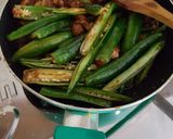 Foto langkah ke 4 dari resep Tumis cabe ijo tetelan.