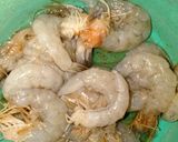 Foto langkah ke 1 dari resep Udang Goreng.