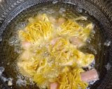 Foto langkah ke 6 dari resep Sosis Gulung Mie Telur.
