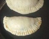 A picture of step 9 of Maggi Calzones: Mexican Style.