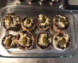 Une image de l'étape 11 de Champignons farcis anchois parmesan et câpres italiennes.