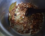 A picture of step 1 of White chicken biryani.
