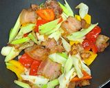 รูปขั้นตอนการทำที่ 3 ของ หมูน้ำค้างผัดต้นหอมญี่ปุ่น