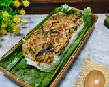Foto langkah ke 6 dari resep Nasi Bakar Tongkol Suwir.