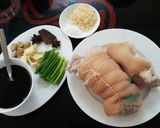 Hình bước làm 1 của món Chân giò hầm nước tương