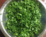 A picture of step 2 of Methi Matar Malai.