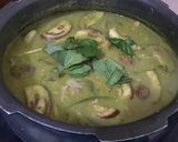 A picture of step 7 of Thai Chicken Curry.