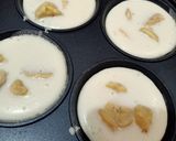 Foto langkah ke 6 dari resep 1006. Apem Bakar Walik Isi Pisang.