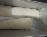 Foto langkah ke 5 dari resep Amish white bread - source missinthekitchen.com.
