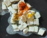 A picture of step 5 of Paneer zingy parcel.
