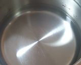A picture of step 1 of Bajra roti.