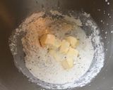 Une image de l'étape 3 de Pâte brisée épeautre, lait et origan (pour tarte salée).