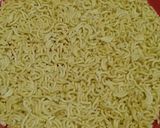 Foto langkah ke 1 dari resep Mie Tahu Goreng.