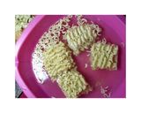 A picture of step 2 of Sweet Savoury Noodles.