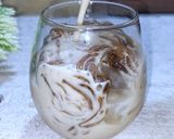 Foto langkah ke 5 dari resep Es jelly susu kurma.