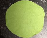 A picture of step 2 of Spinach veggies wrap.