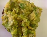 รูปขั้นตอนการทำที่ 2 ของ Avocado hummus toast ขนมปังปิ้งฮัมมุส อะโวคาโด วีแกน