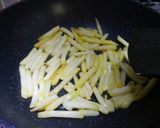 รูปขั้นตอนการทำที่ 1 ของ Cheesy fried~~
