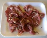 Foto del paso 1 de la receta: Bisteces en salsa verde con verduras
