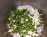 Foto del paso 1 de la receta: Tomates con pollo