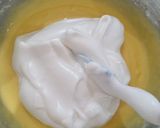 Foto langkah ke 5 dari resep Chiffon Cake.