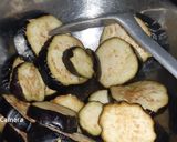 Foto del paso 1 de la receta: Berenjenas al escabeche versión vanee