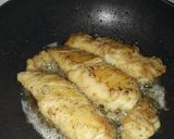 A picture of step 4 of Resturent style Malai champ.